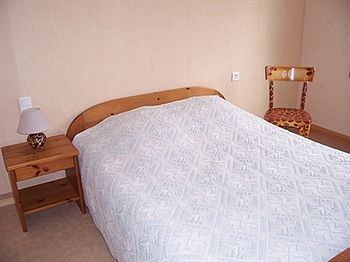 Campouriez Hotel Le Relais Du Coustoubi المظهر الخارجي الصورة